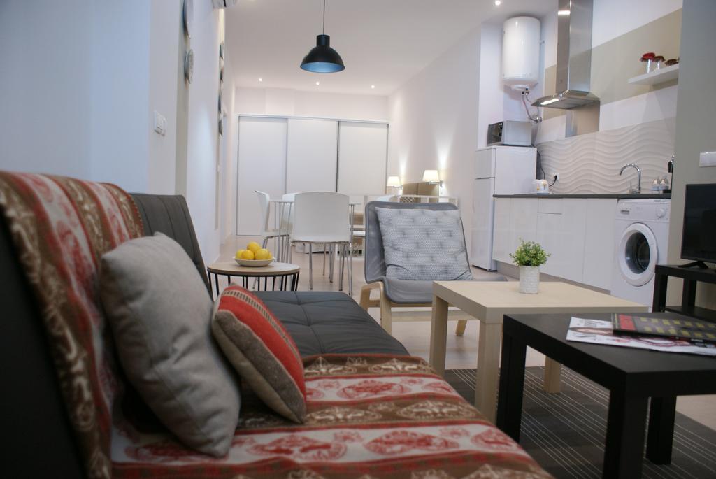 Apartamentos La Estacion M&S الباثيتي الغرفة الصورة